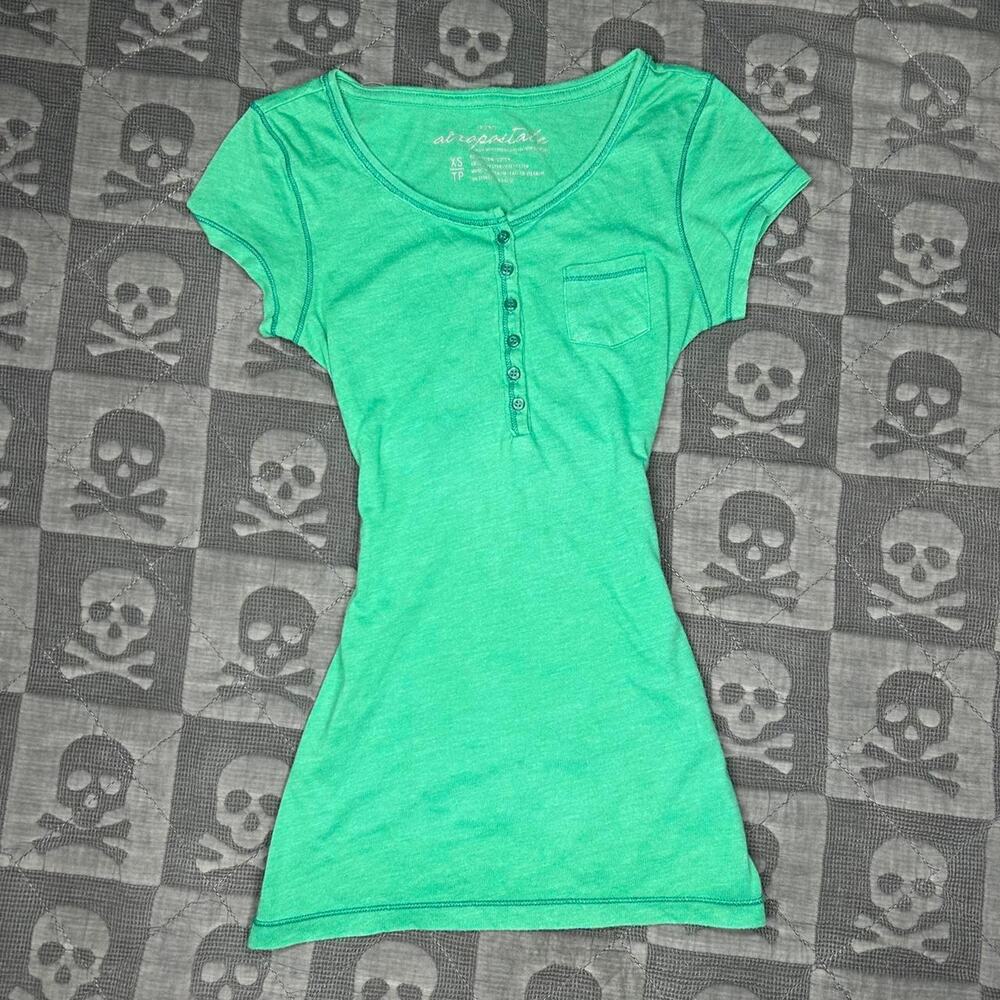 Aeropostale short sleeve henley